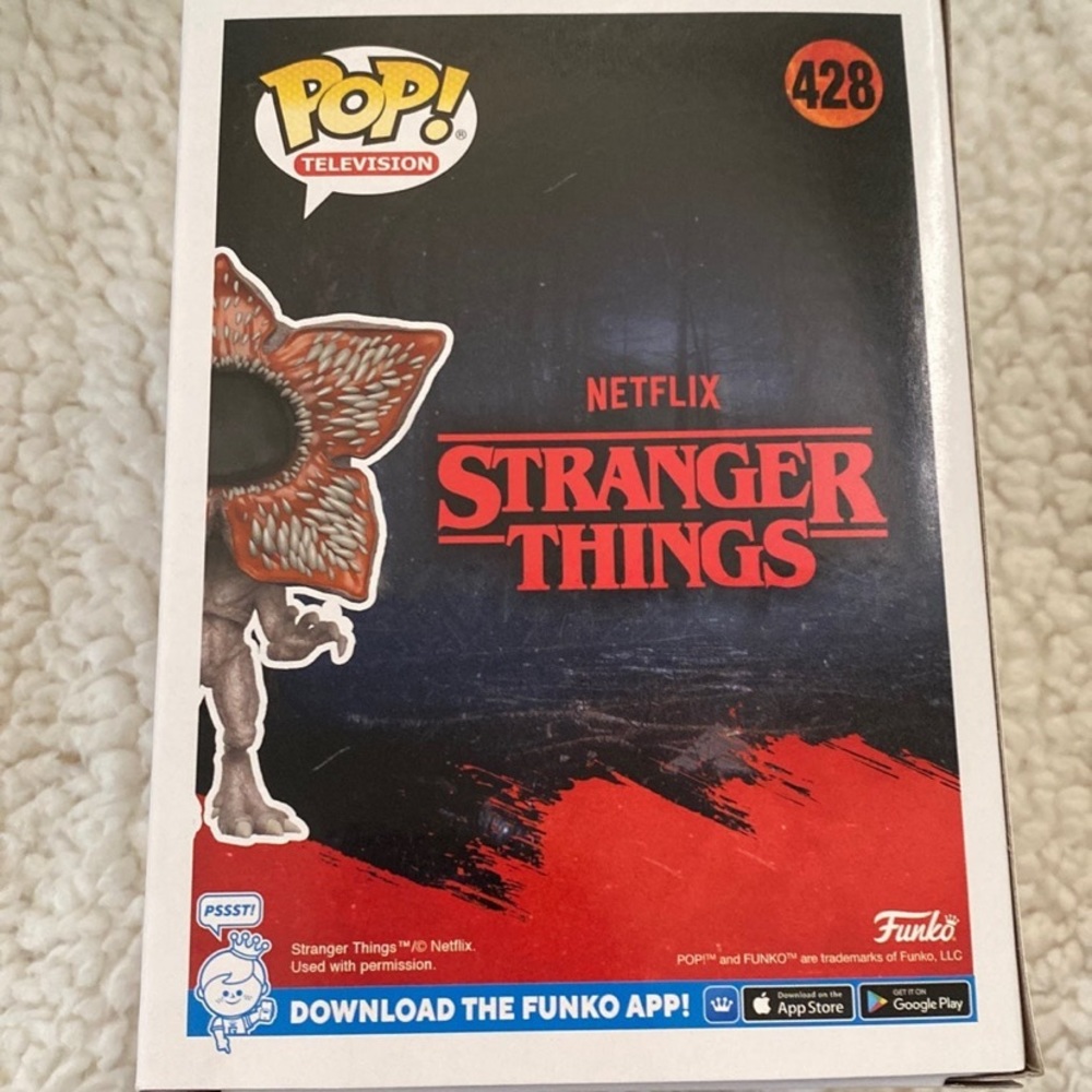 Stranger Things Season 4 Demogorgan Funko Backpack Loungefly Set SDCC 2022 - Picture 7 of 11